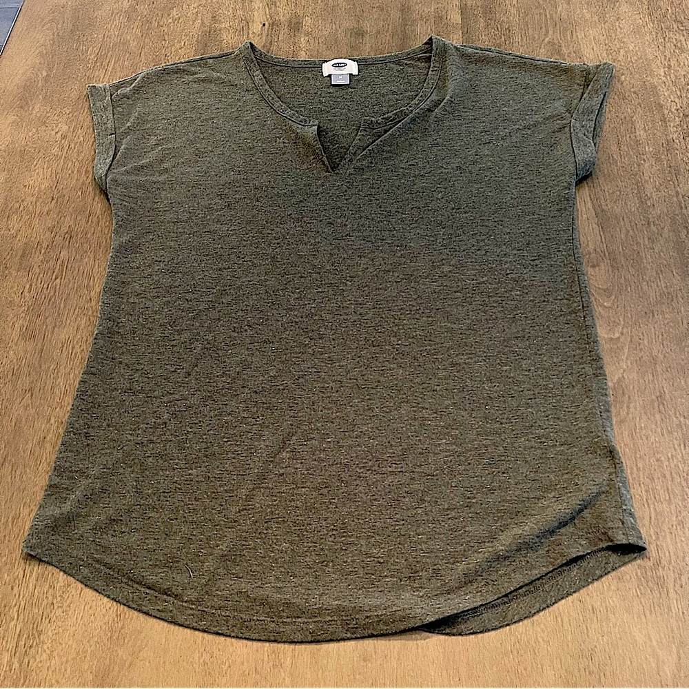 Loose old navy Heather green v-neck M
